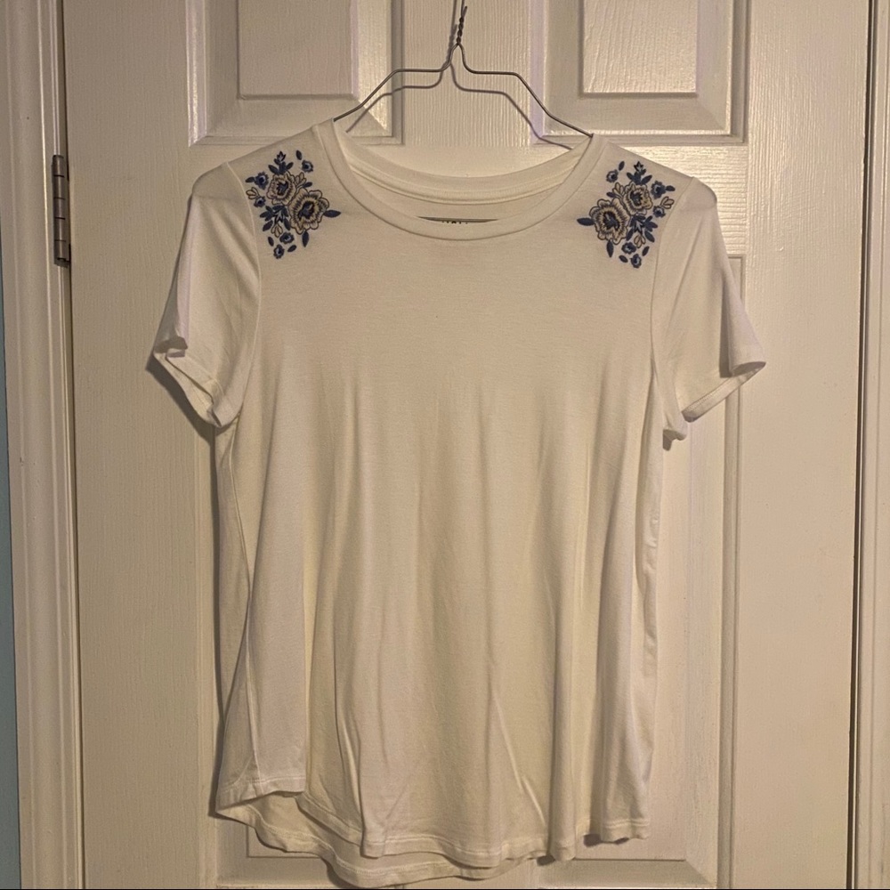 Seriously Soft Areo T Shirt NWOT